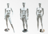  Figurines laminated avant-garde